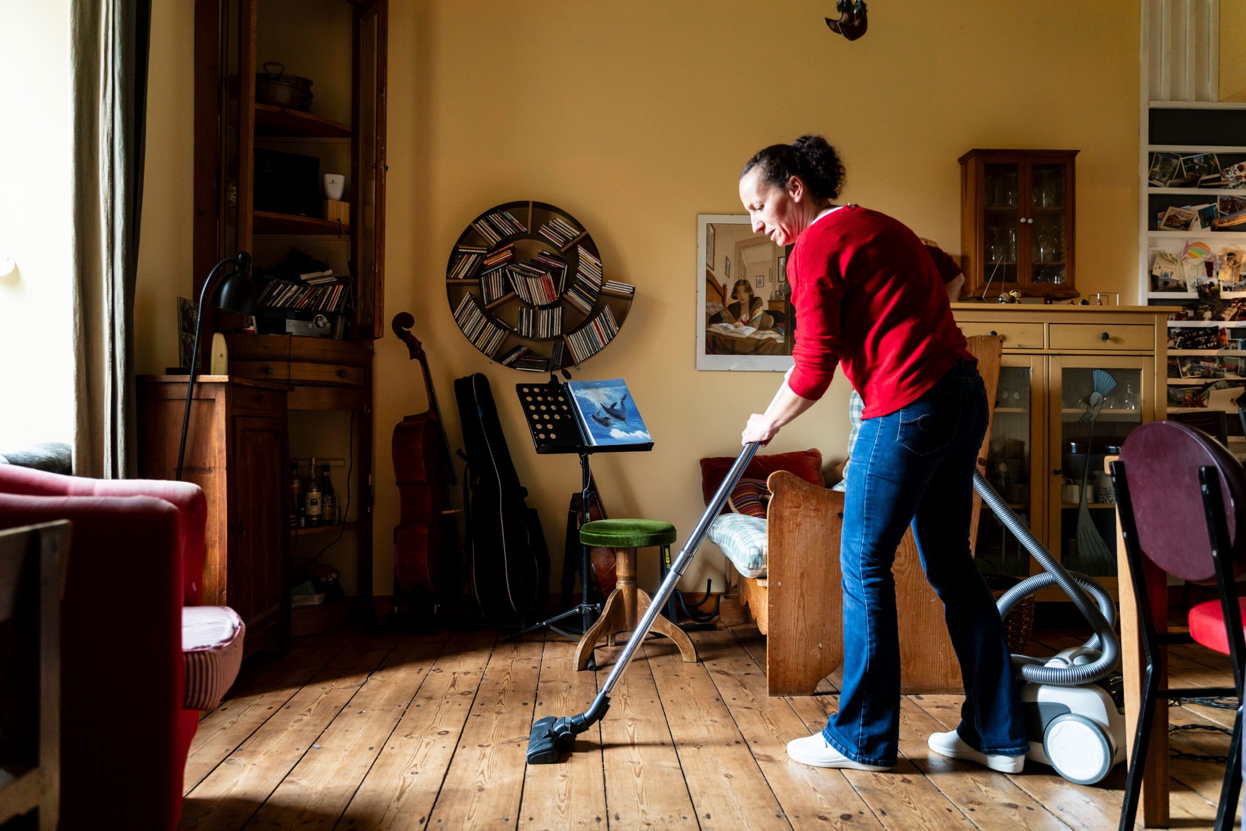 dat entretien logement 28Entretien ménager à domicile Trégor : Nettoyage et aspiration des sols et tapis.